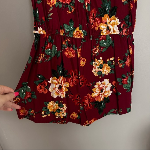 Maroon Floral Romper - Picture 3 of 5